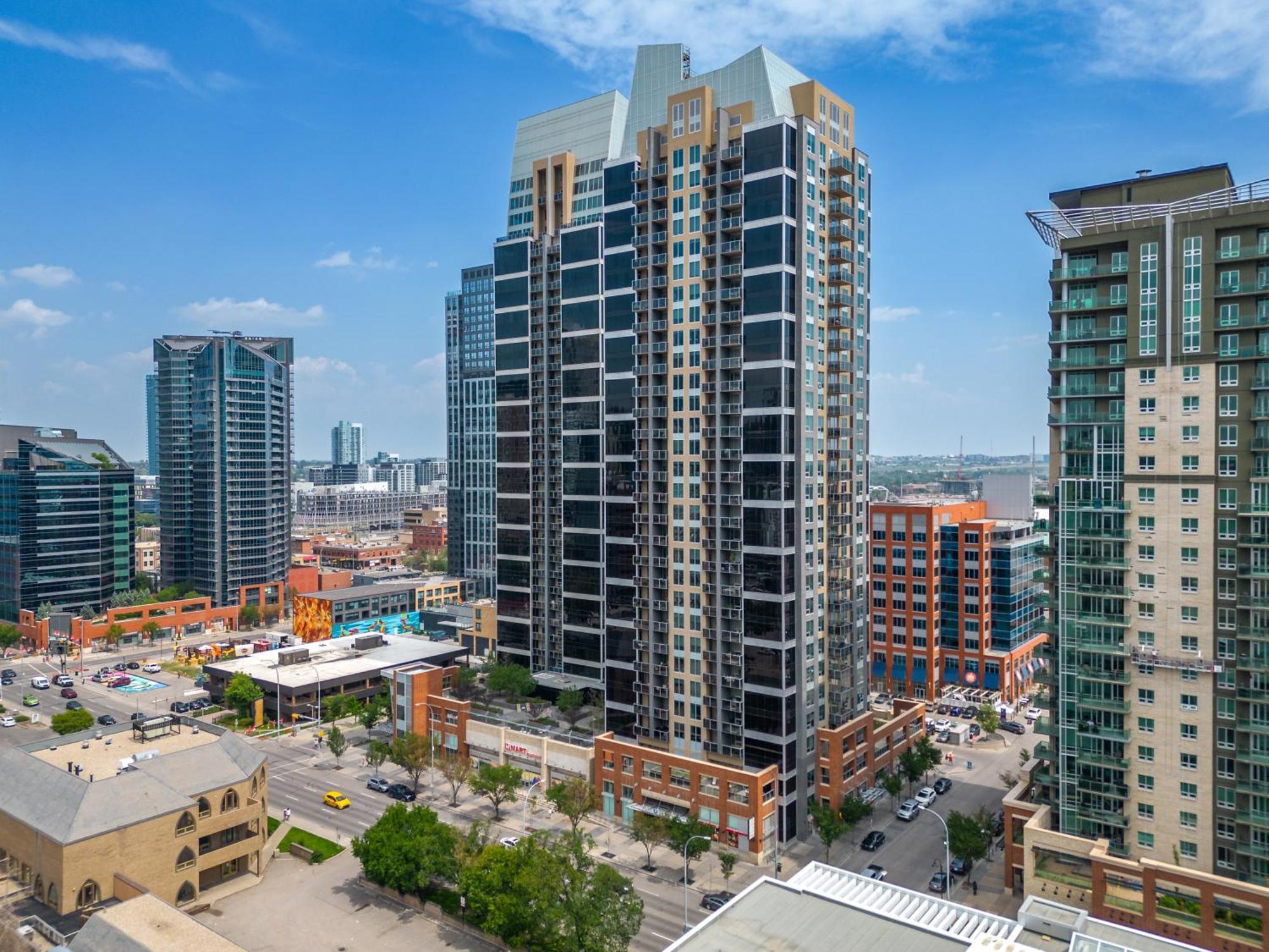 City Centre Retreat - 1Br Condo With Desk 卡加利 外观 照片